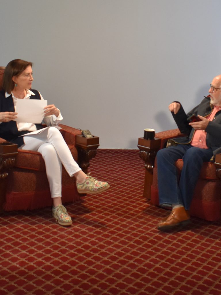 Perla Ciuk en entrevista con el direcctor Arturo Ripstein Perla Ciuk en entrevista con el direcctor Arturo Ripstein